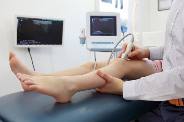 Exame das pernas para varices antes da cirurxía