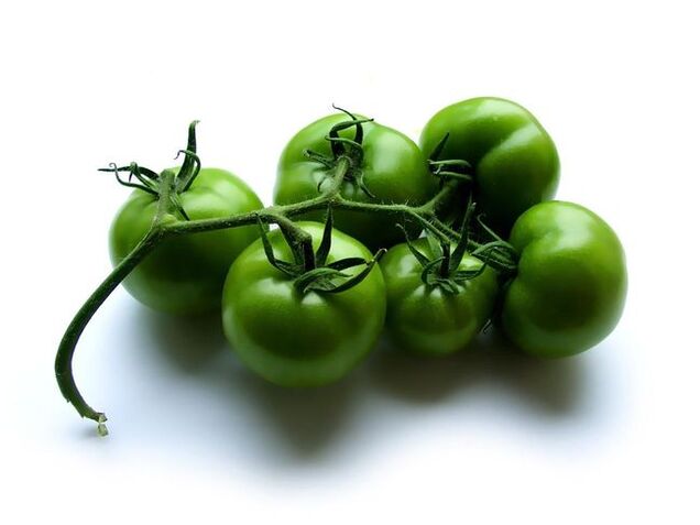 tomates verdes usados ​​para tratar varices